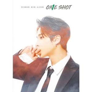 One Shot (incl. Photocard + Bookmark) CD - Seongri