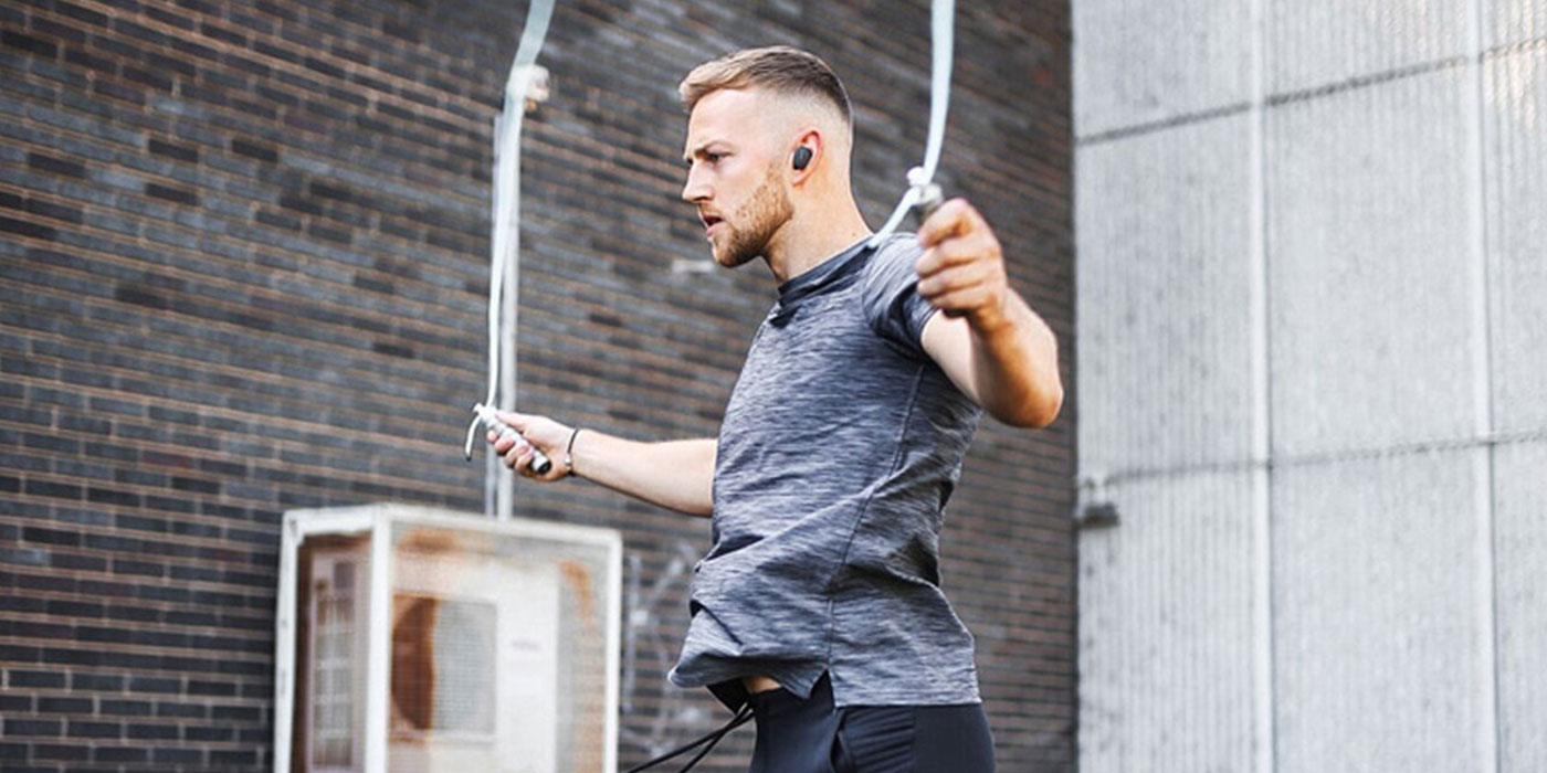 bose-sport-earbuds-black-c1 (1)